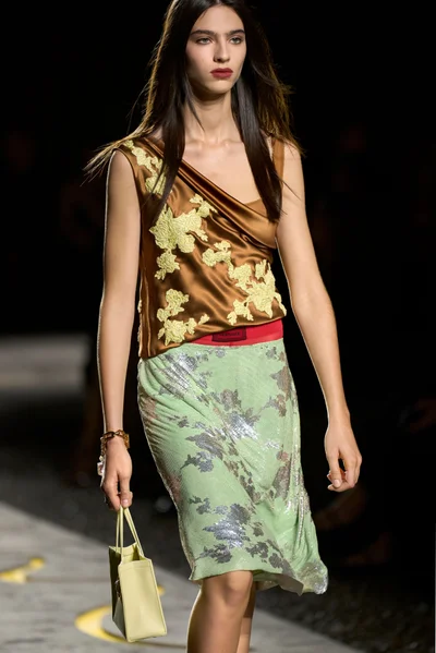 Look 63